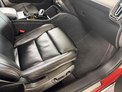 2023 Volvo Xc40 Plus Bright Theme