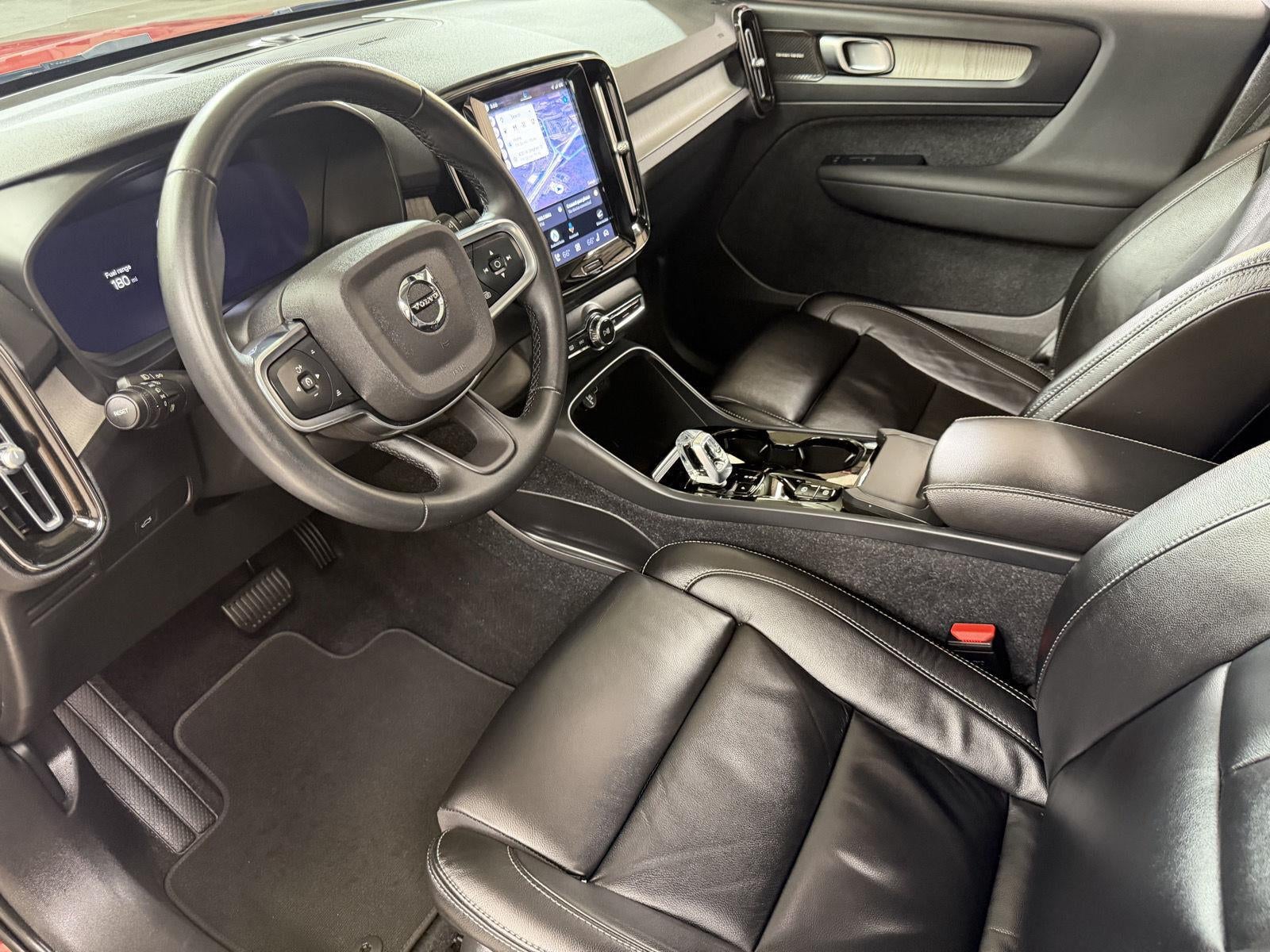2023 Volvo Xc40 Plus Bright Theme