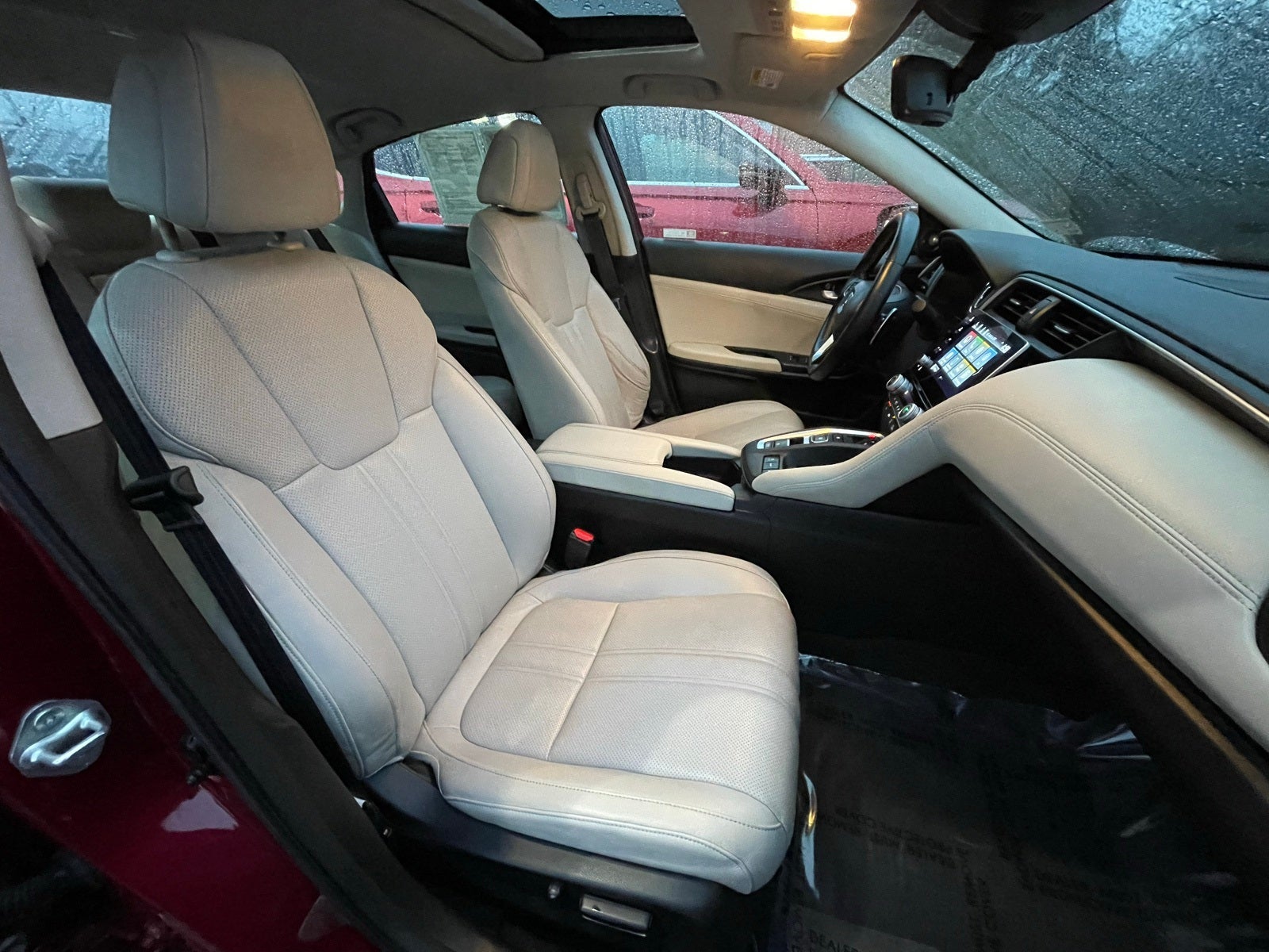 2022 Honda Insight Touring