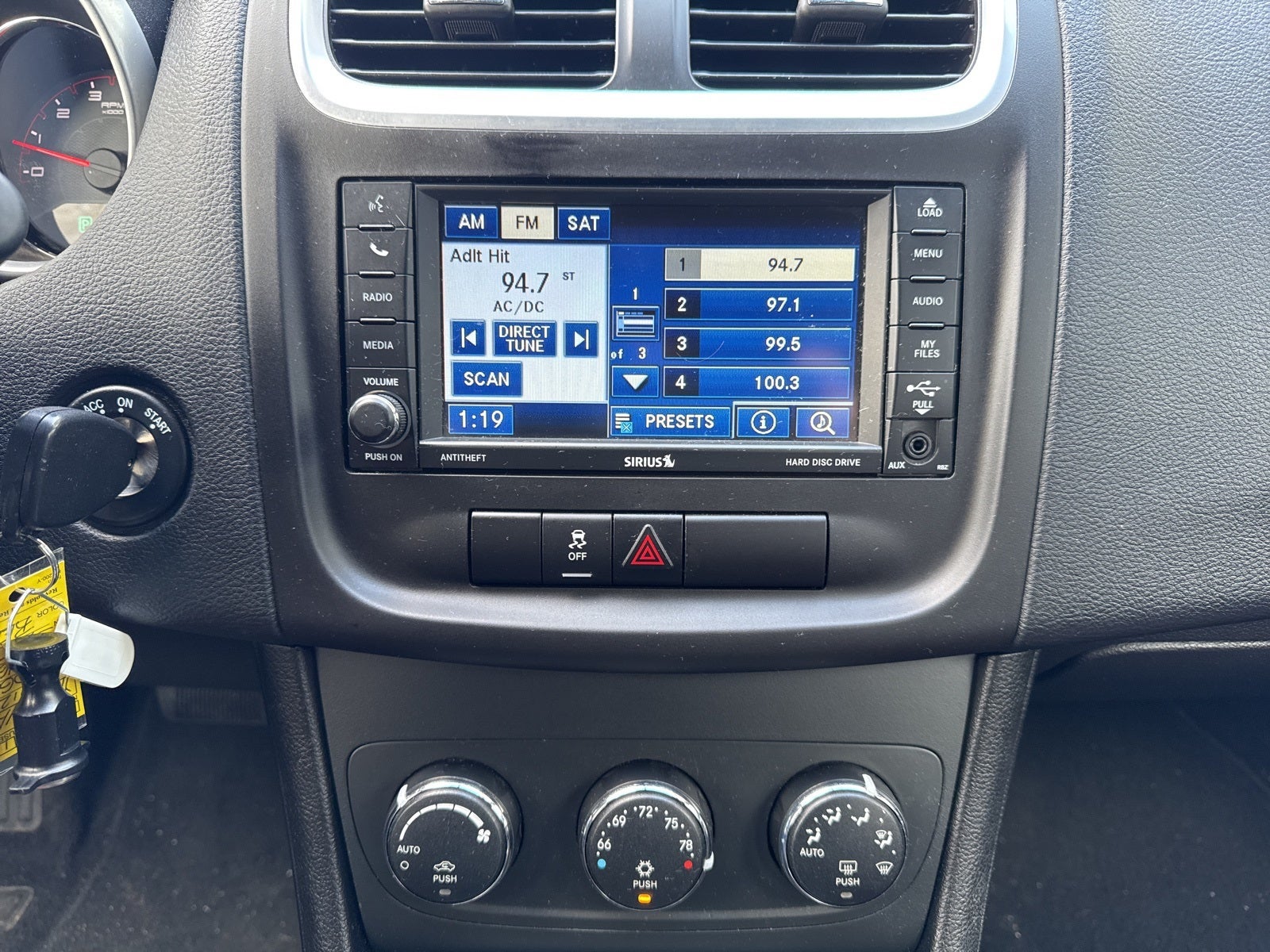 2012 Dodge Avenger SXT Plus