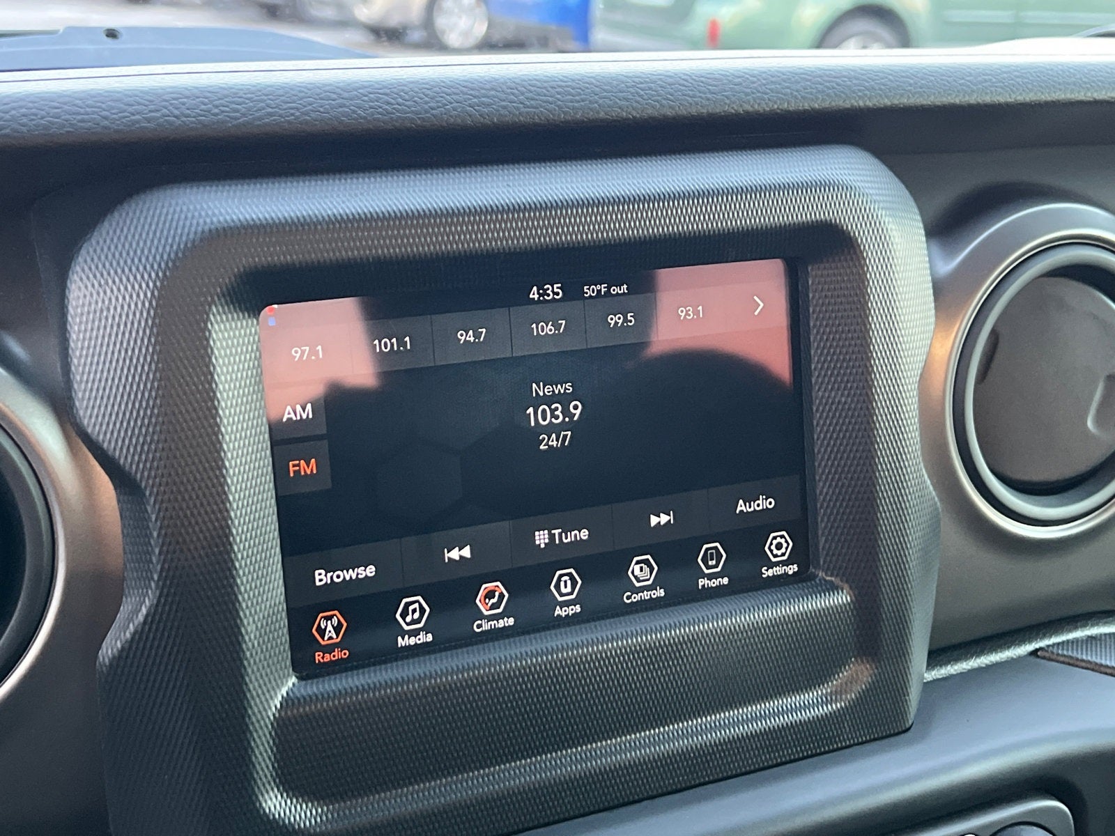 2022 Jeep Wrangler Sport S