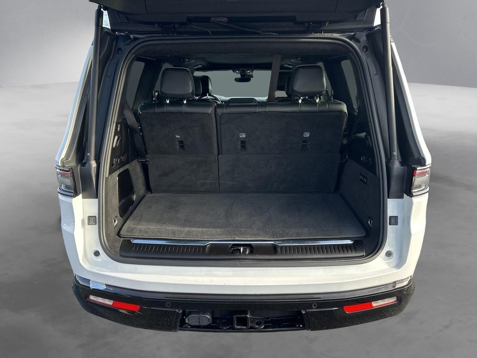 2024 Jeep Grand Wagoneer Series II OBSIDIAN