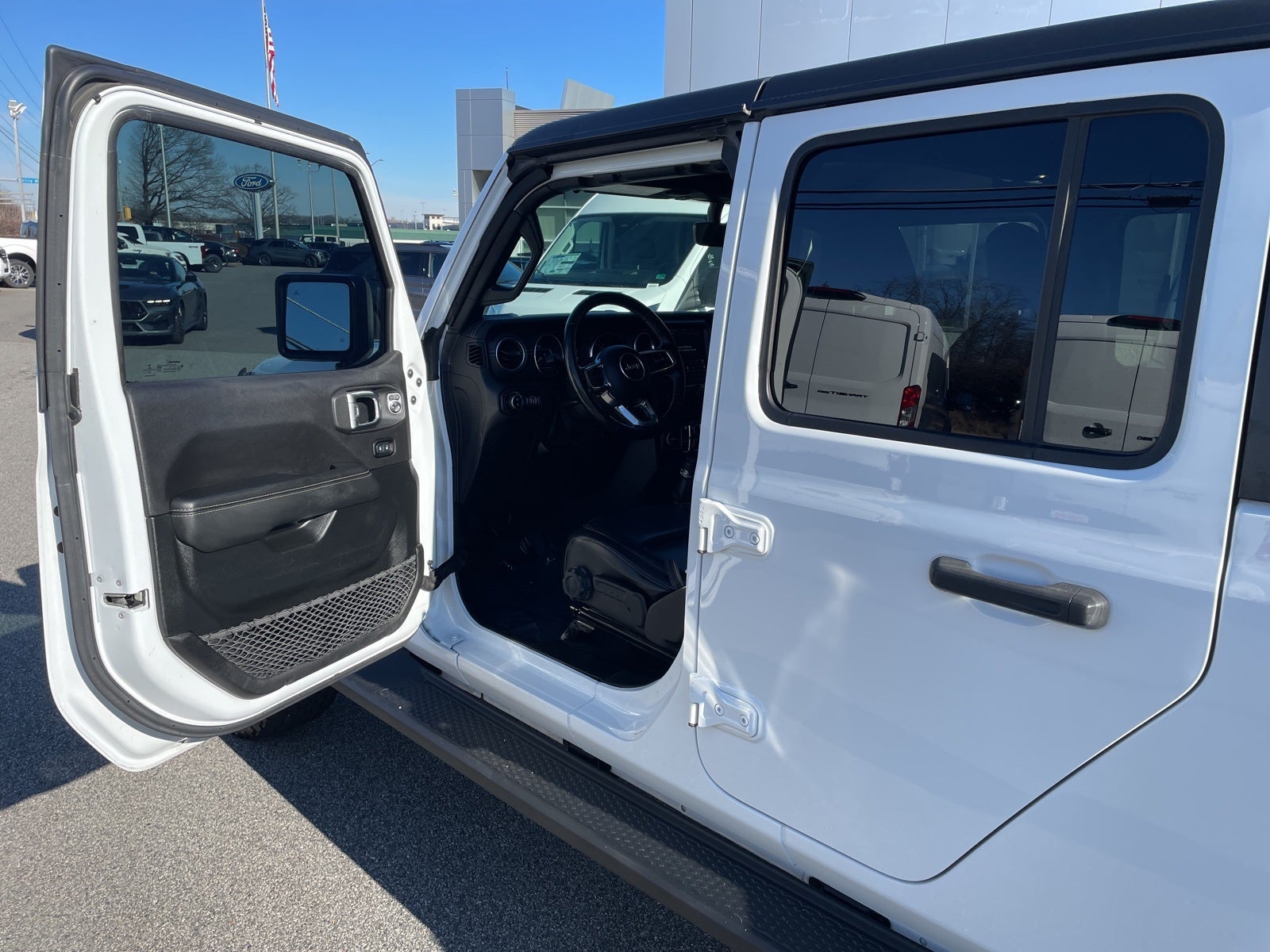 2021 Jeep Gladiator Overland