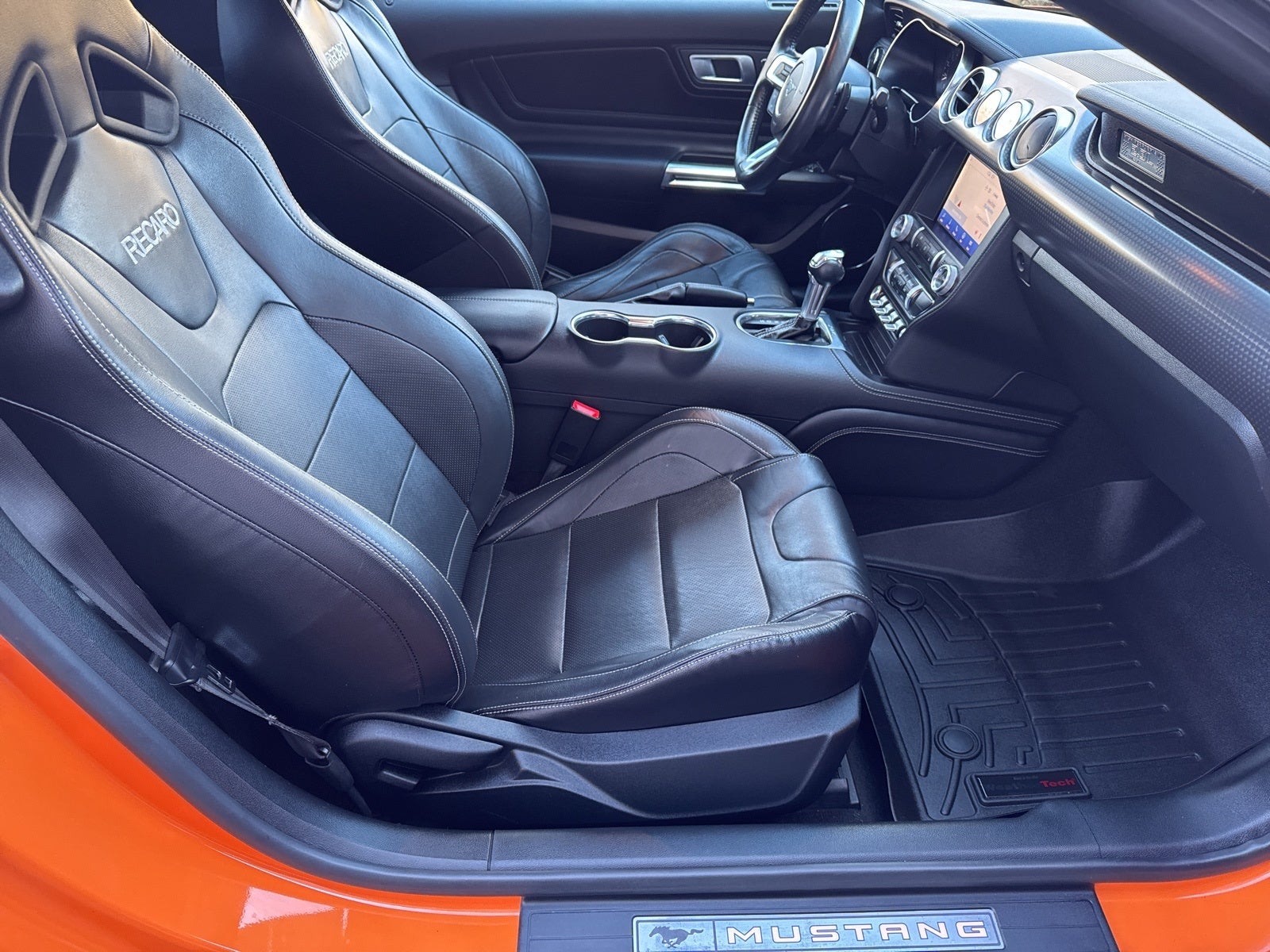 2020 Ford Mustang EcoBoost Premium