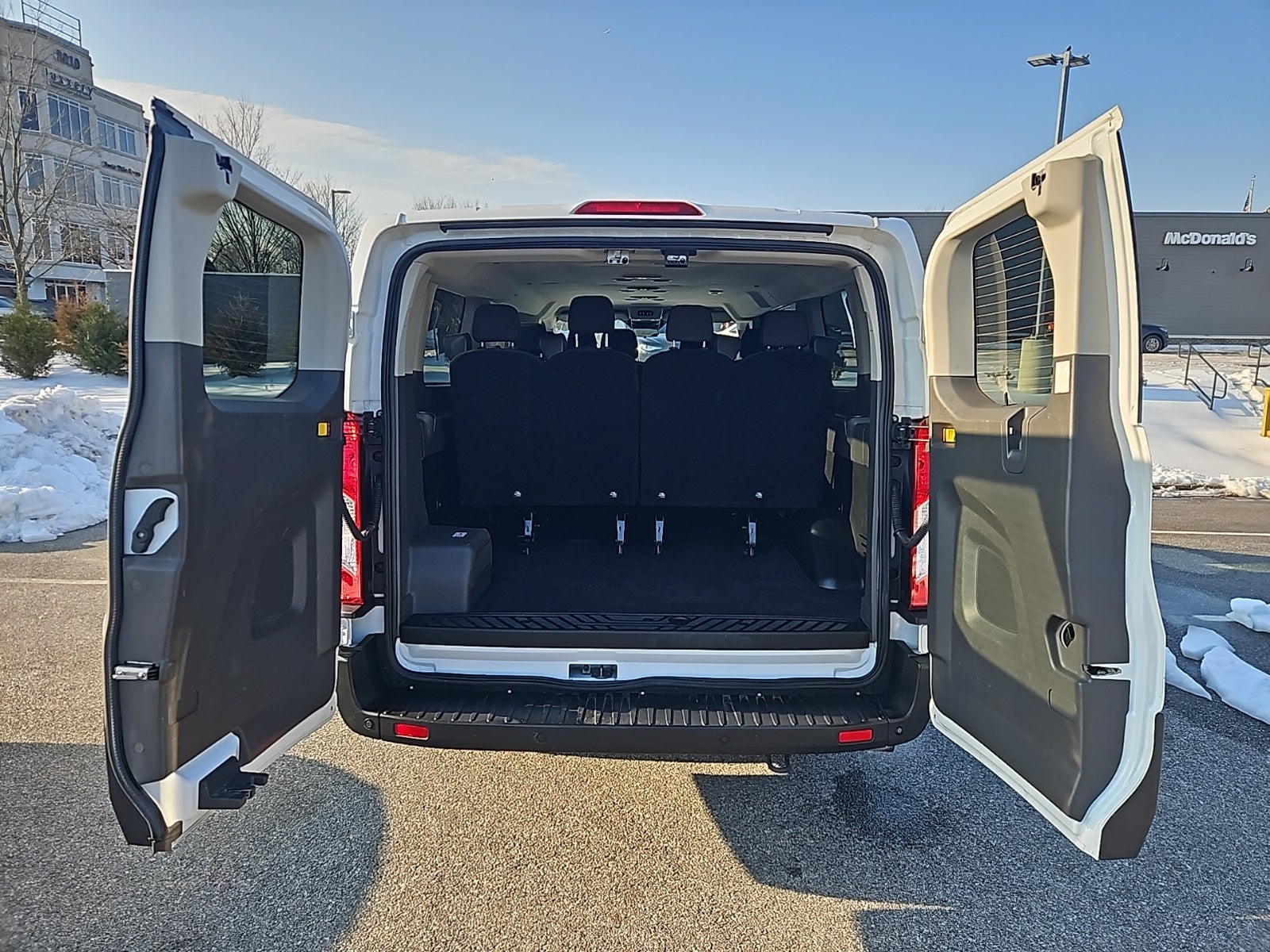 2023 Ford Transit-350 XLT
