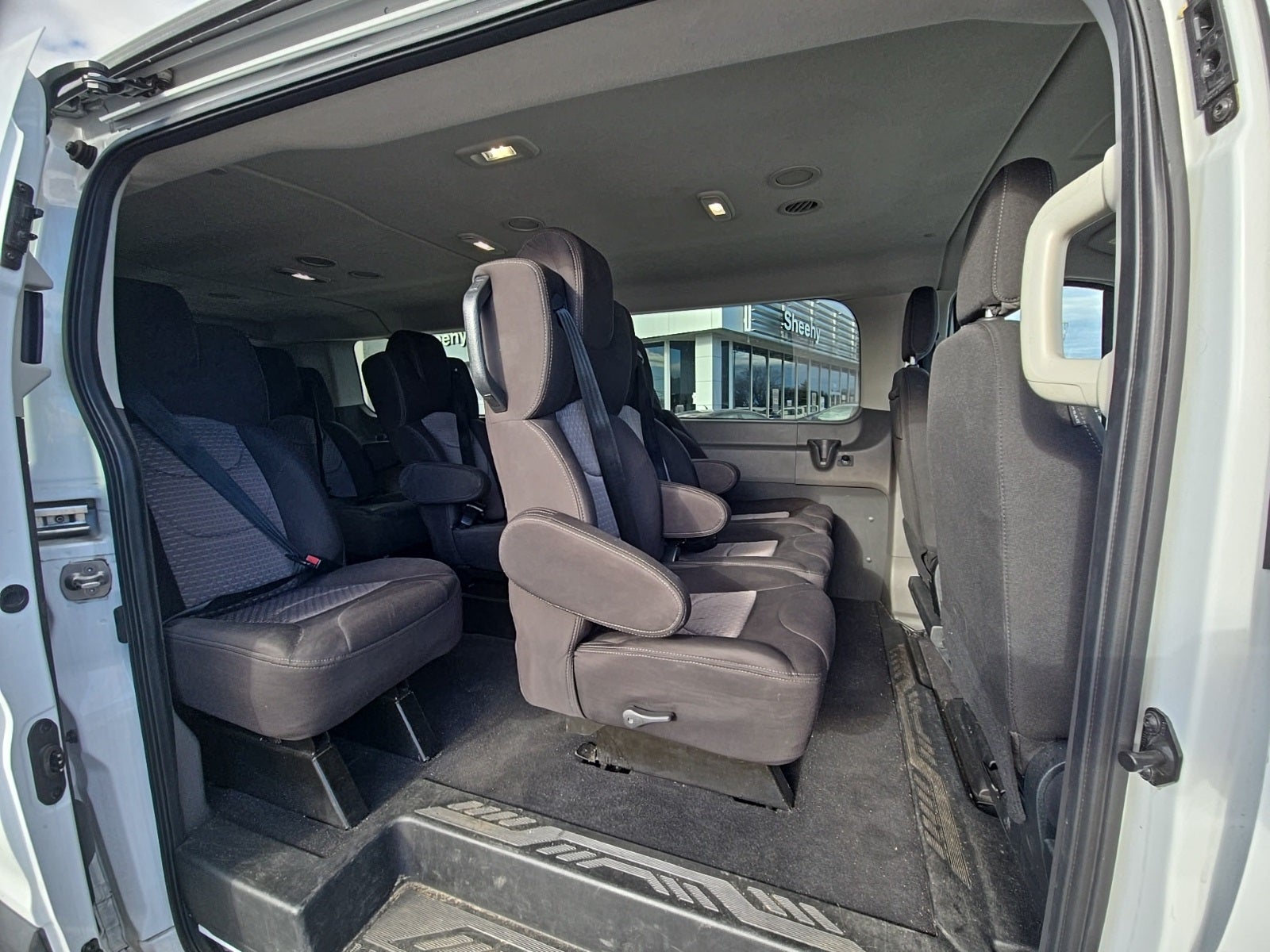 2022 Ford Transit-350 XLT