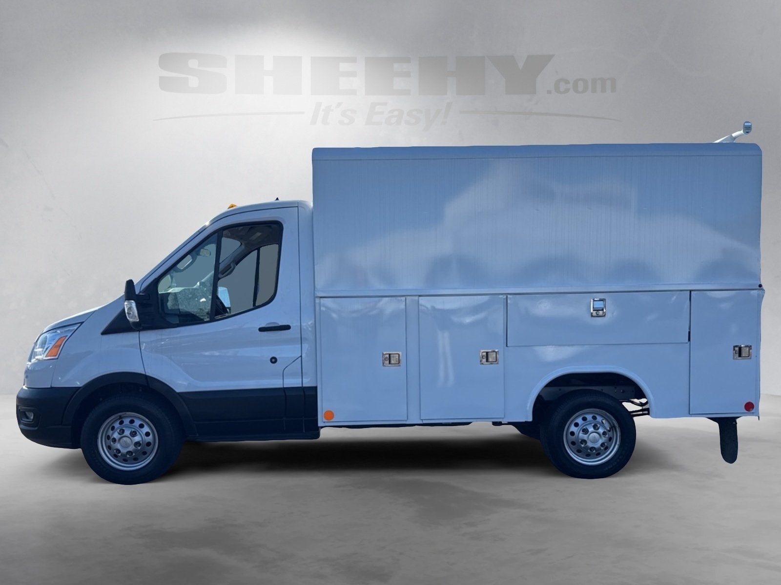 2022 Ford Transit-350 Base 138 WB