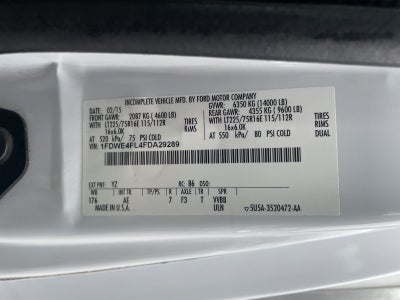 2015 Ford E-450SD Base DRW