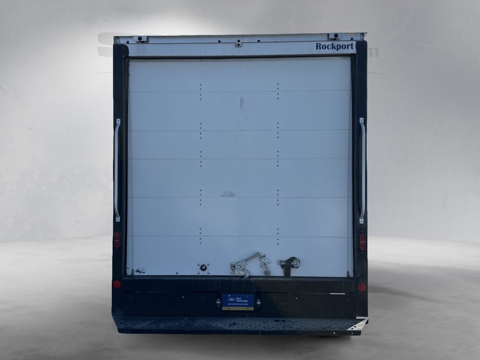 2022 Ford E-450SD Base DRW