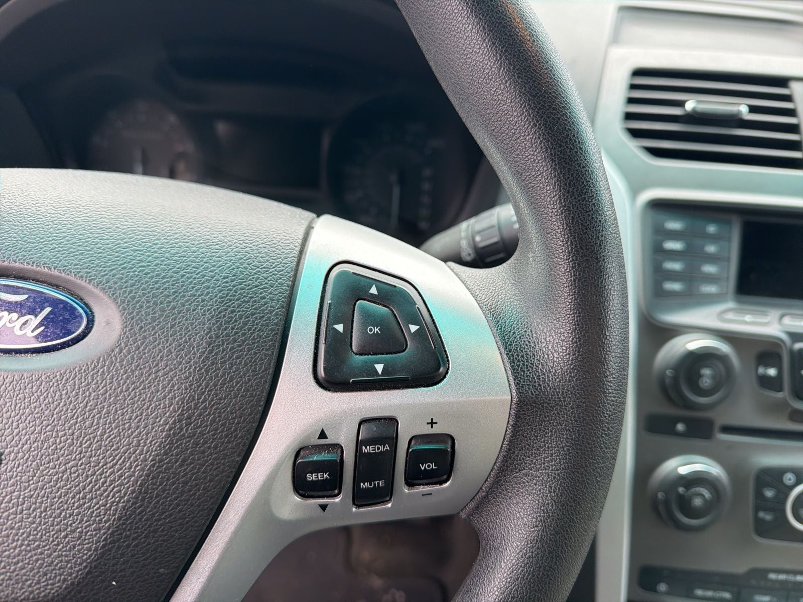 2015 Ford Explorer Base