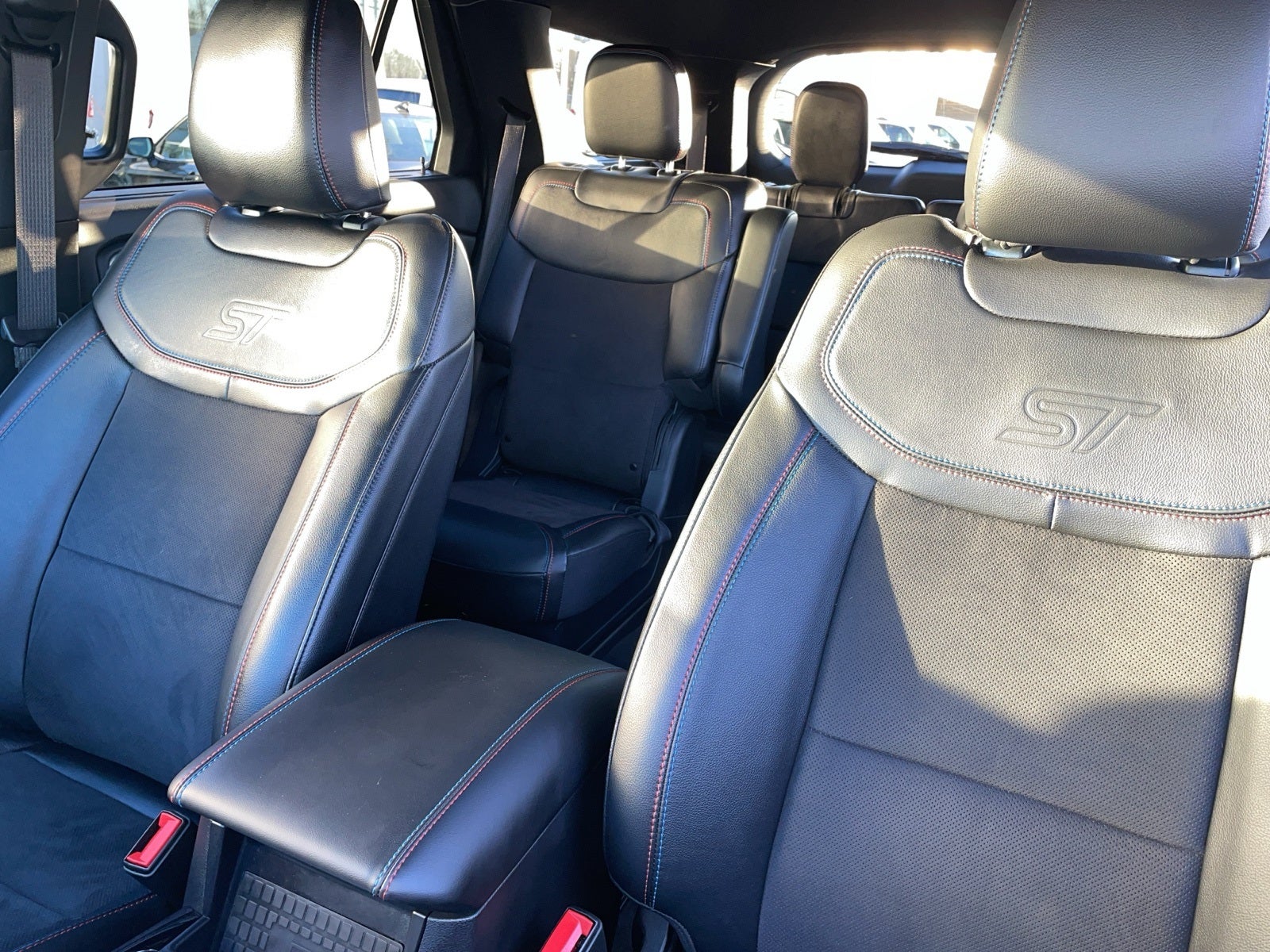 2024 Ford Explorer ST