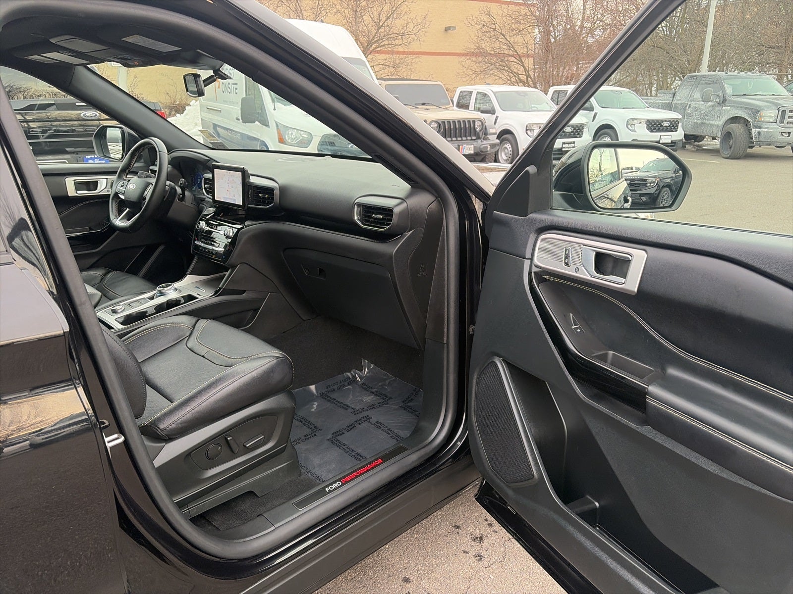 2023 Ford Explorer ST