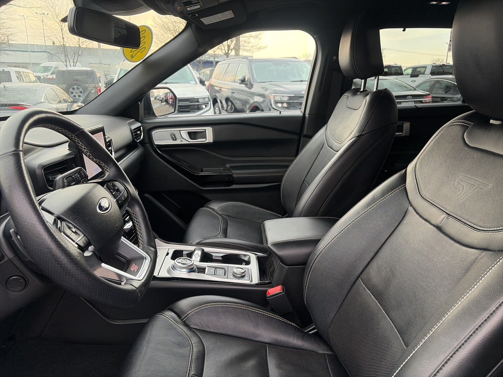 2023 Ford Explorer ST