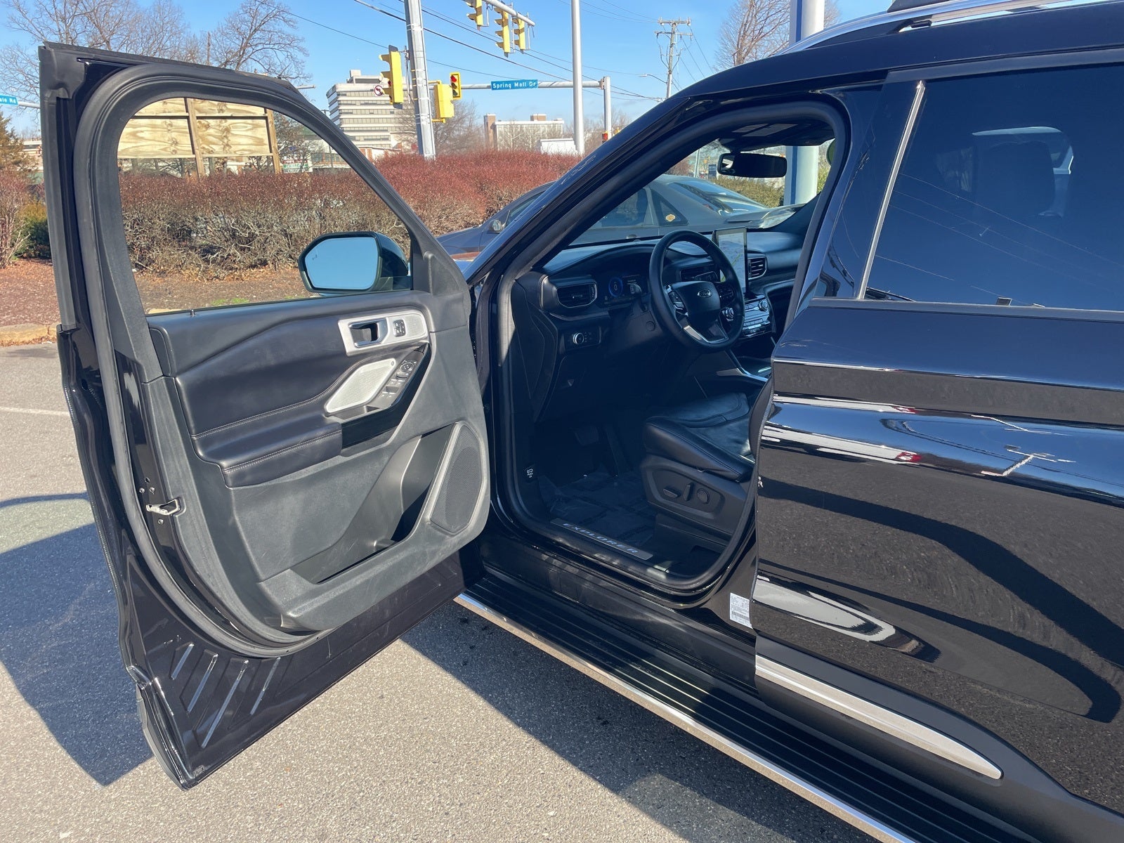 2022 Ford Explorer Platinum