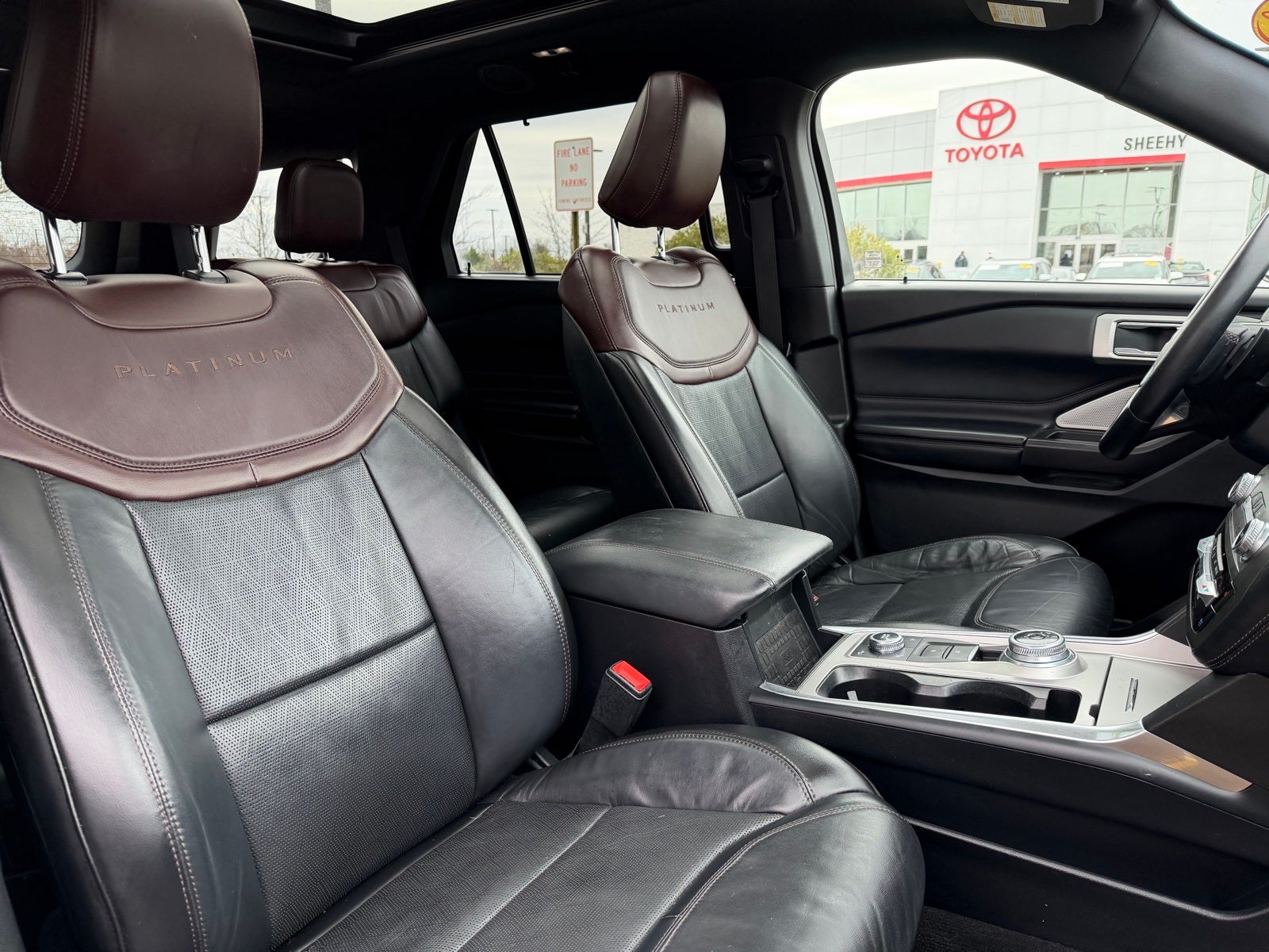 2020 Ford Explorer Platinum