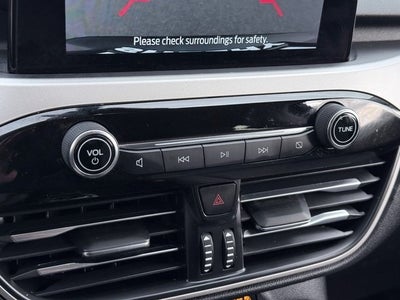 2022 Ford Escape SE Hybrid