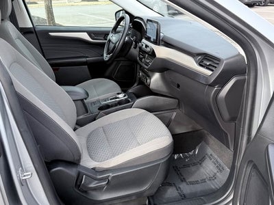 2022 Ford Escape SE Hybrid