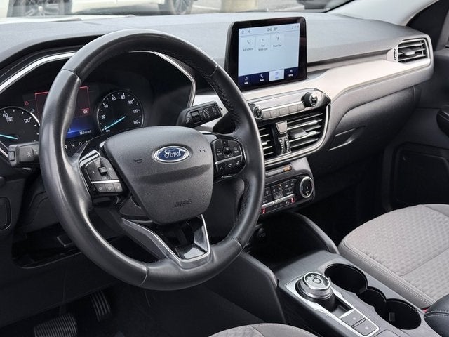 2022 Ford Escape SE Hybrid