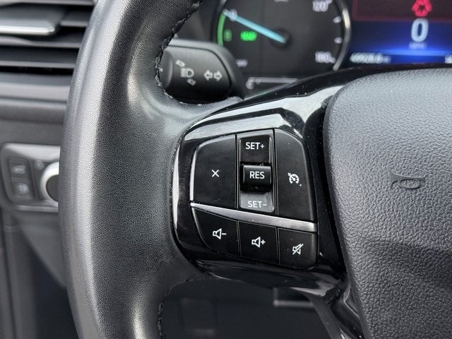 2022 Ford Escape SE Hybrid