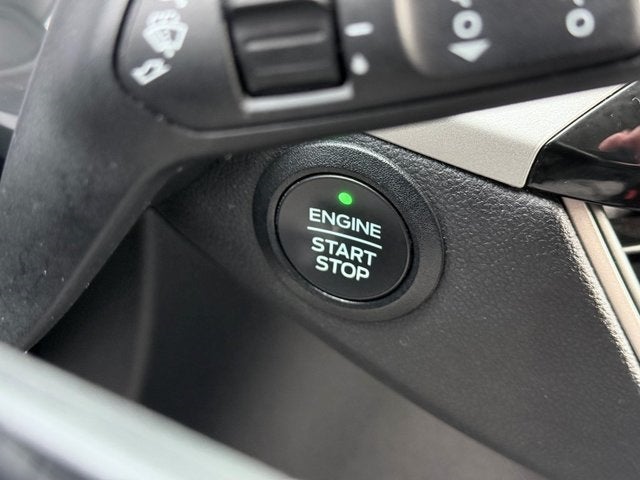 2022 Ford Escape SE Hybrid