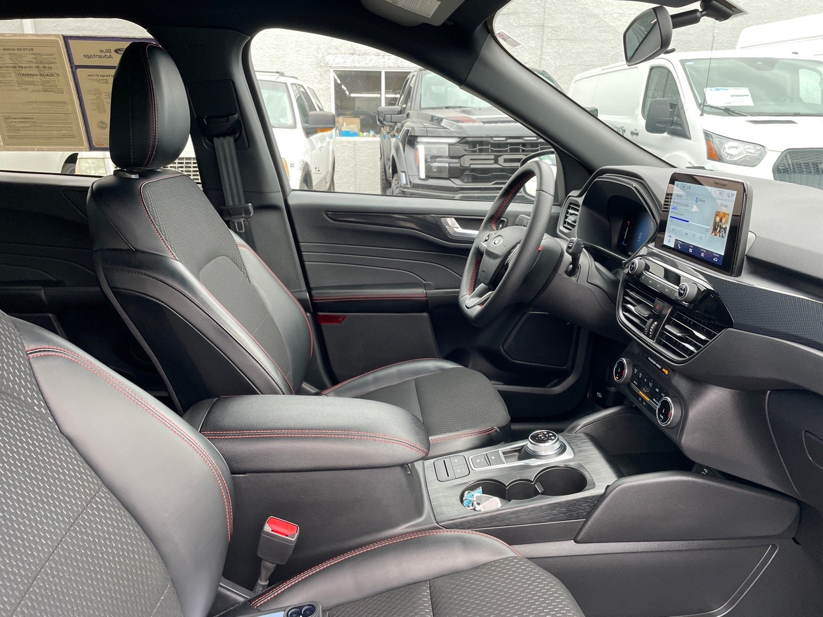 2025 Ford Escape ST-Line