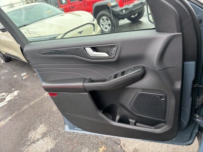 2025 Ford Escape Hybrid ST-Line Select