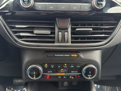 2025 Ford Escape Hybrid ST-Line Select