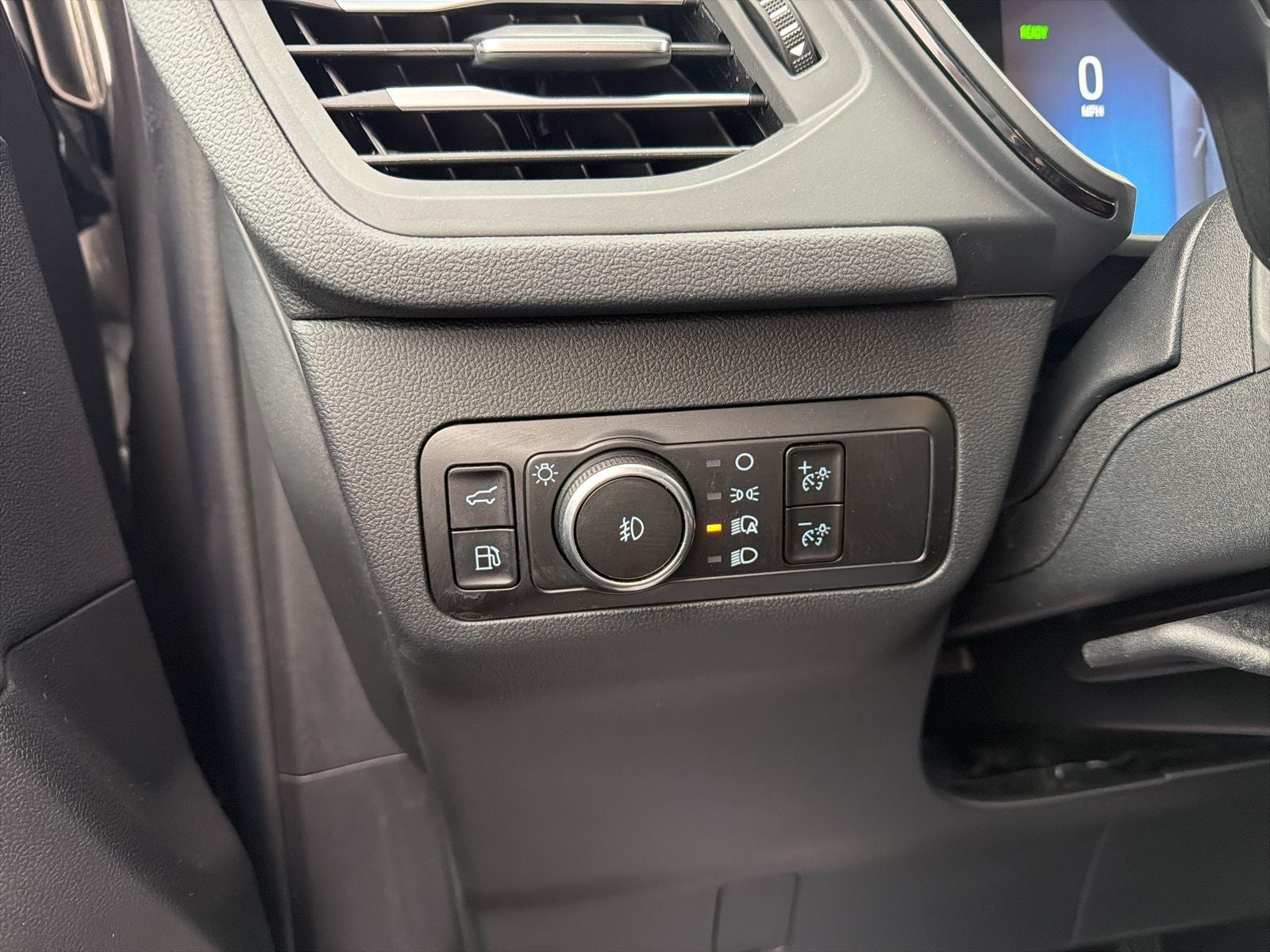 2025 Ford Escape Hybrid ST-Line Select