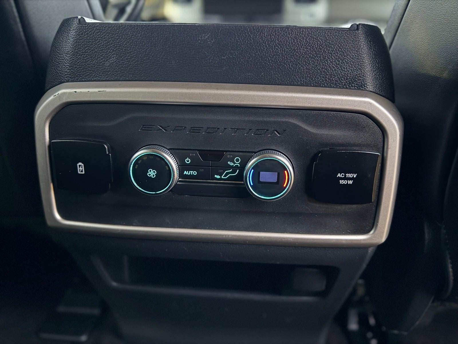 2023 Ford Expedition Max XLT