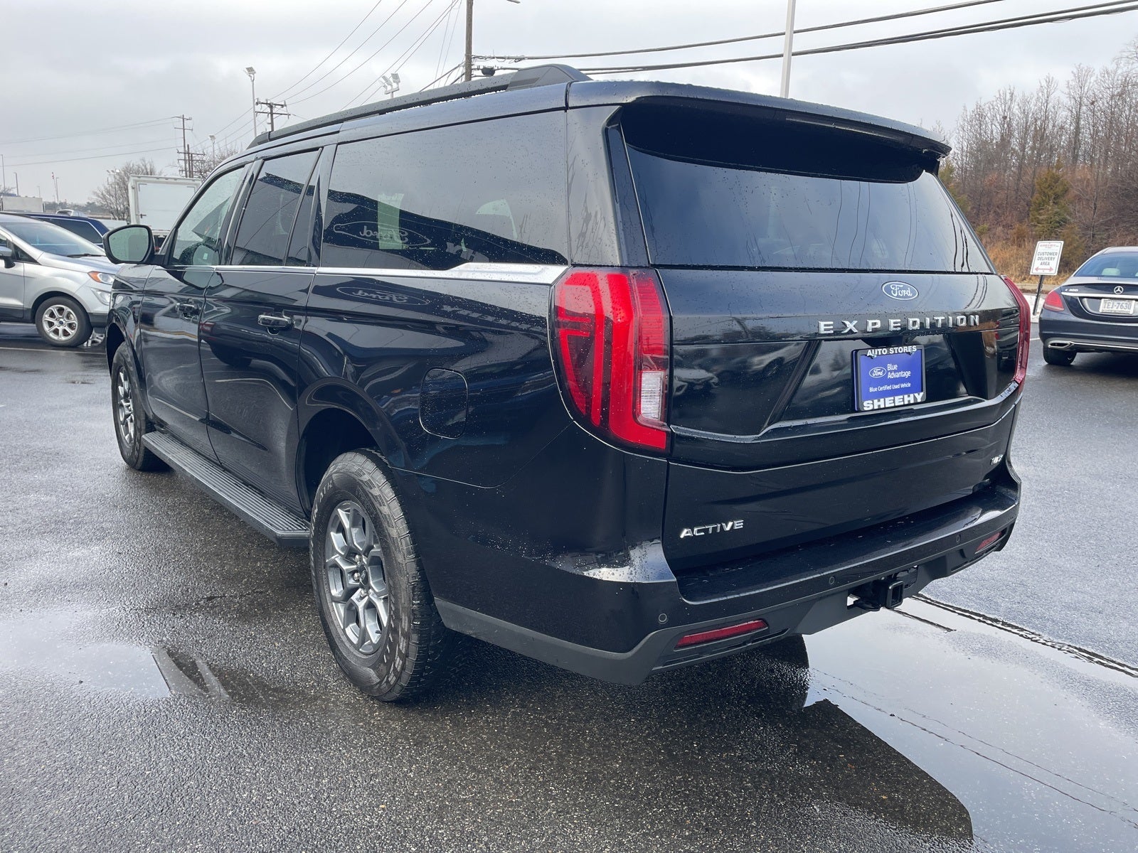 2025 Ford Expedition Max Active