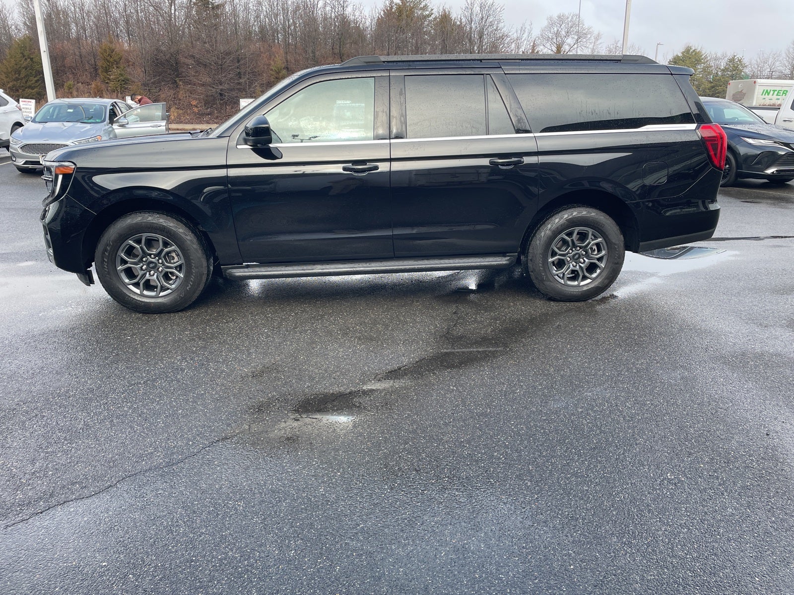 2025 Ford Expedition Max Active