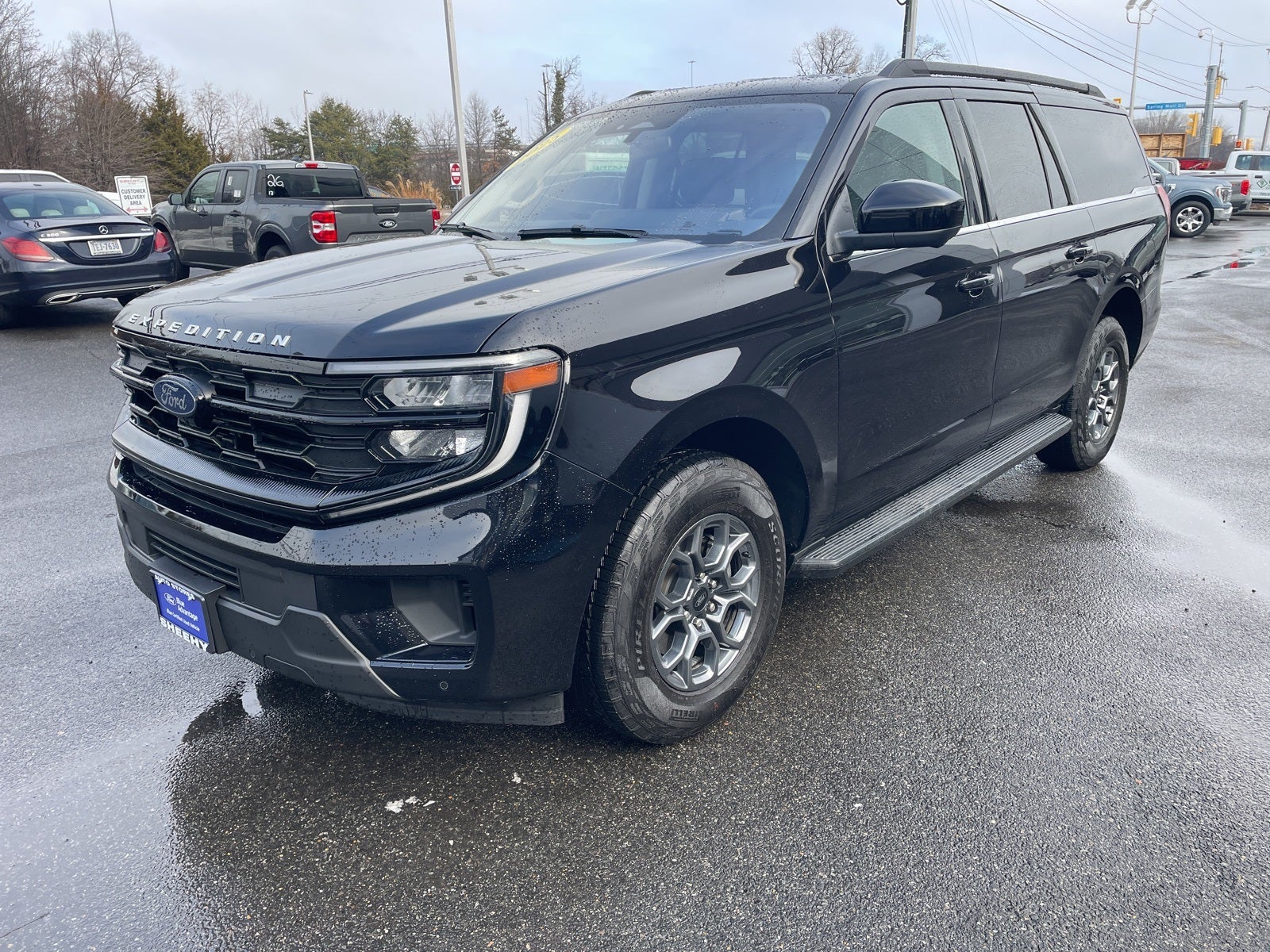 2025 Ford Expedition Max Active