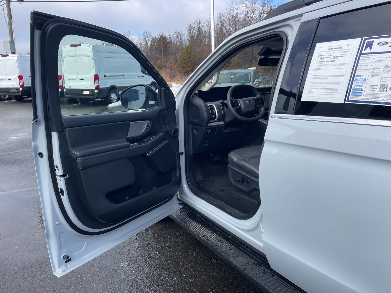 2025 Ford Expedition Active