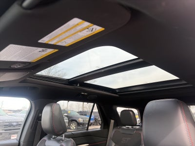 2025 Ford Explorer ST