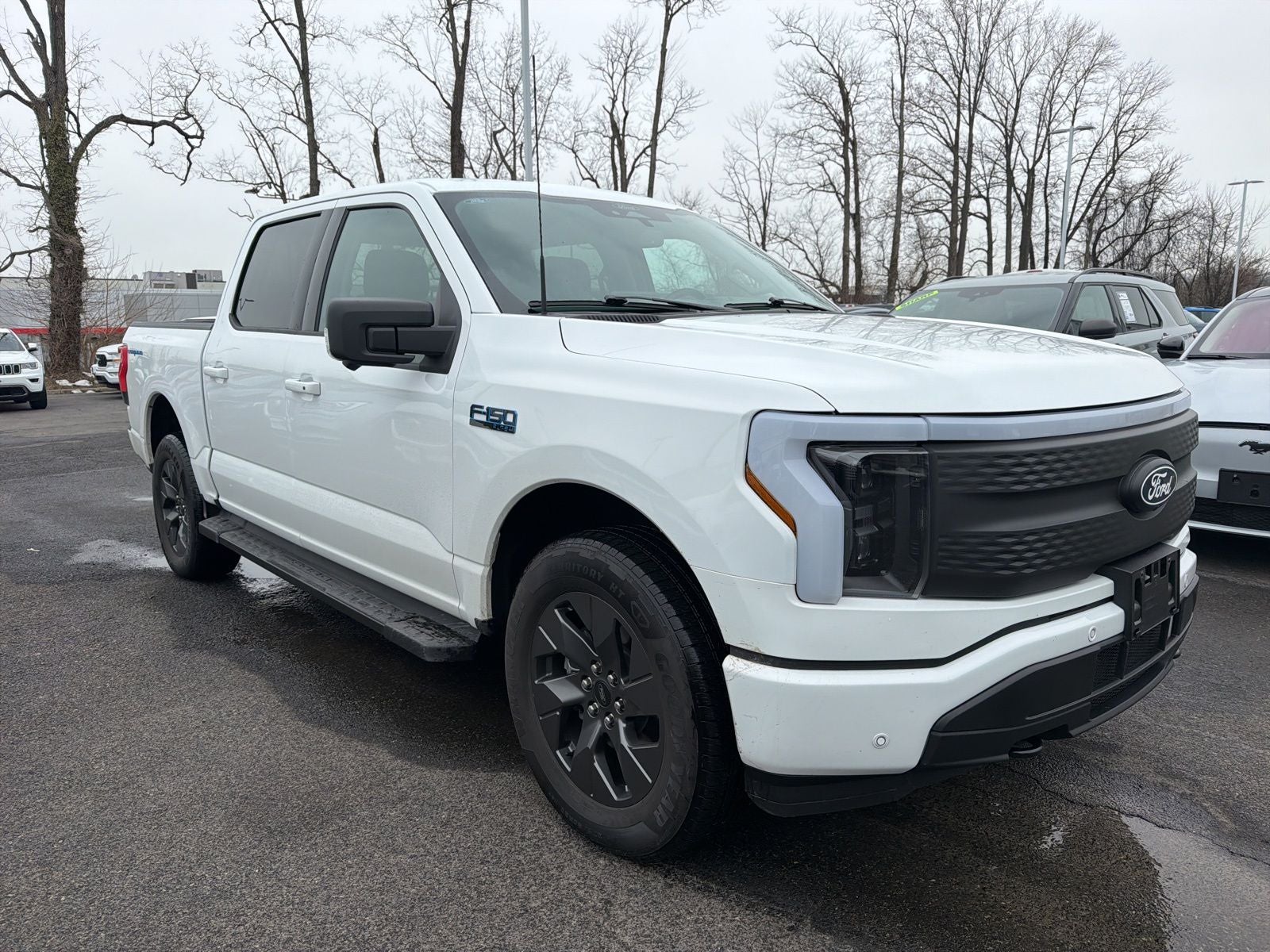 2024 Ford F-150 Lightning Flash