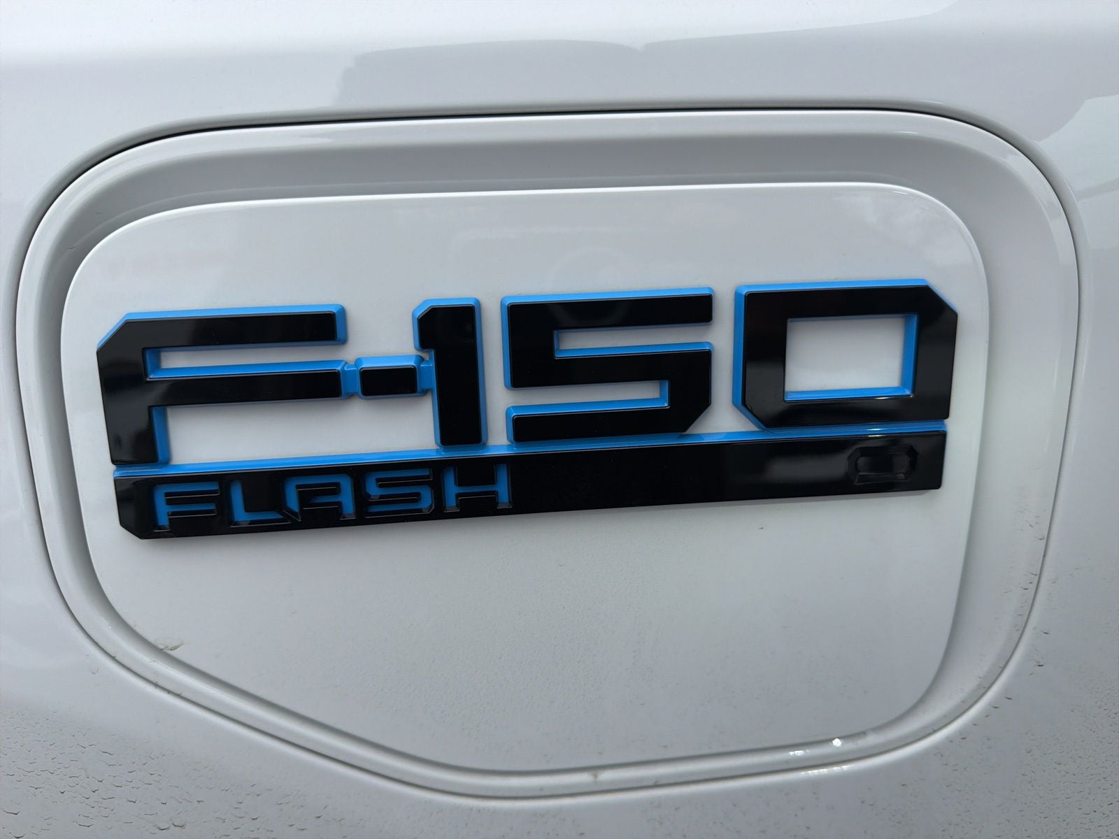 2024 Ford F-150 Lightning Flash