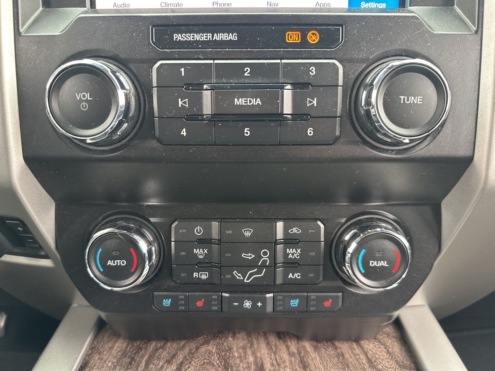 2019 Ford F-250SD Lariat