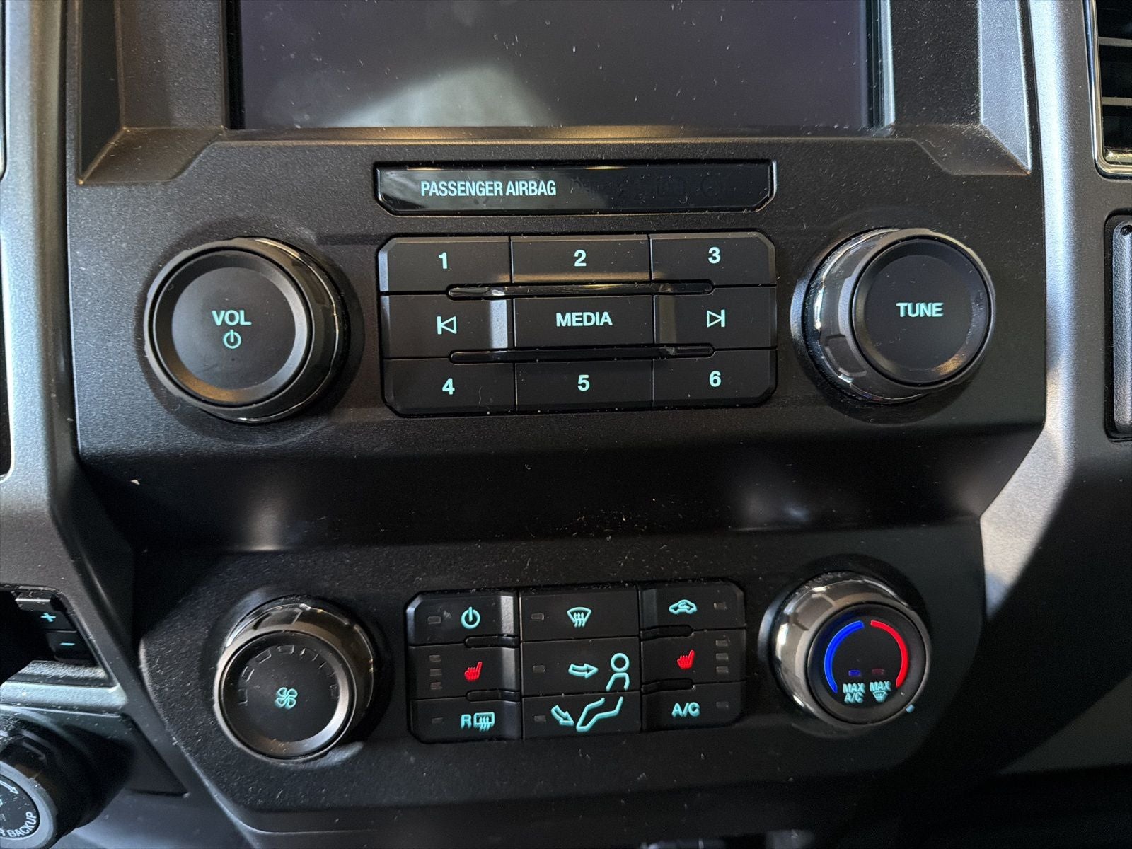 2022 Ford F-350SD XLT