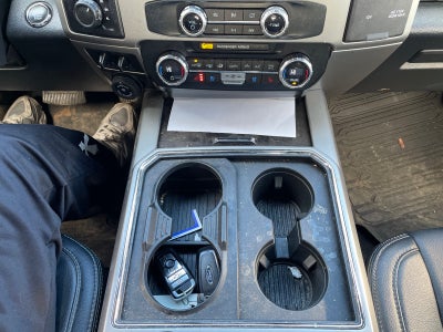 2022 Ford F-350SD Lariat