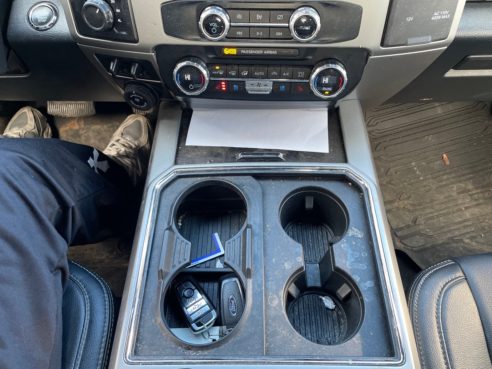 2022 Ford F-350SD Lariat