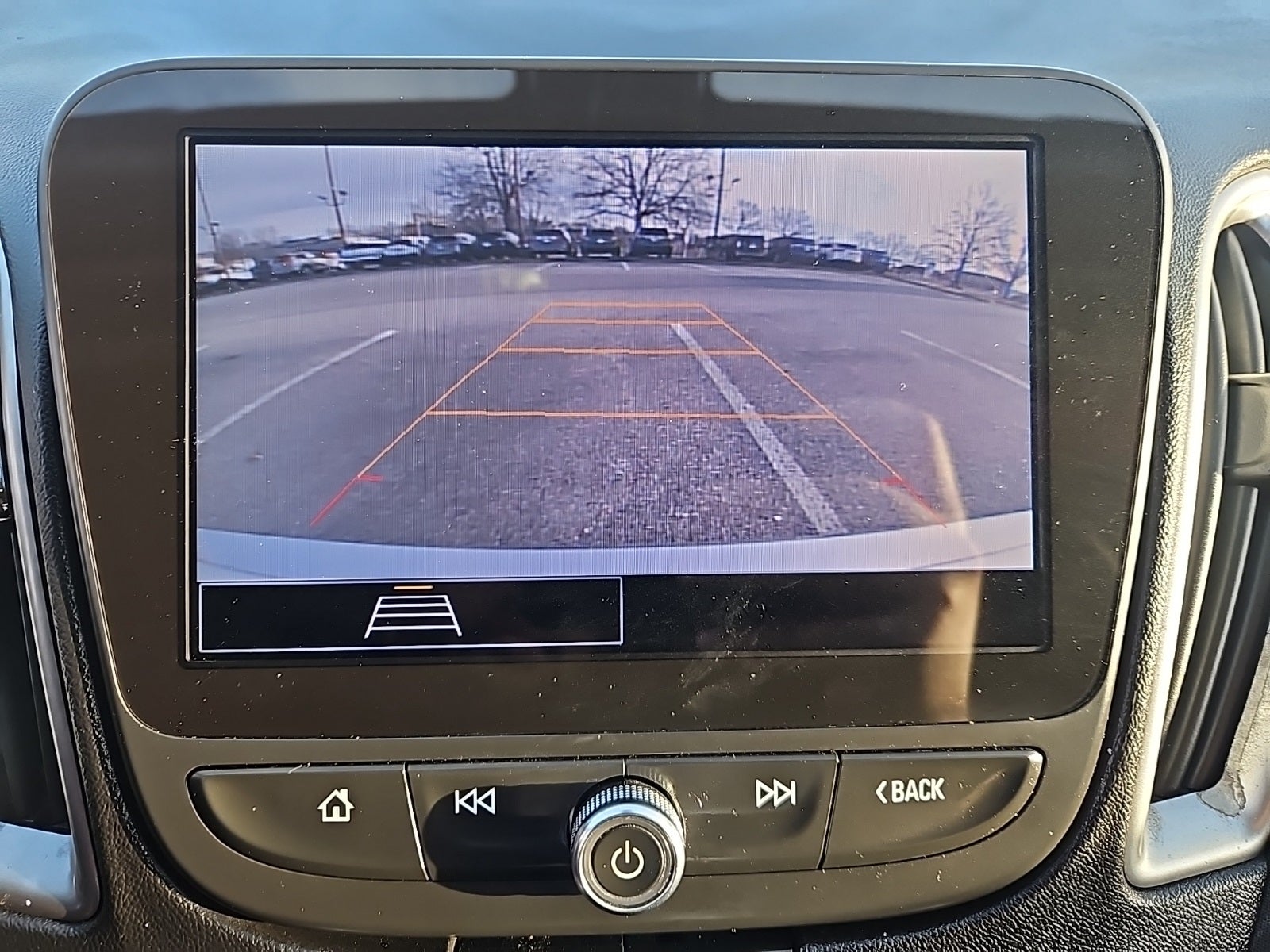 2022 Chevrolet Malibu LS 1FL