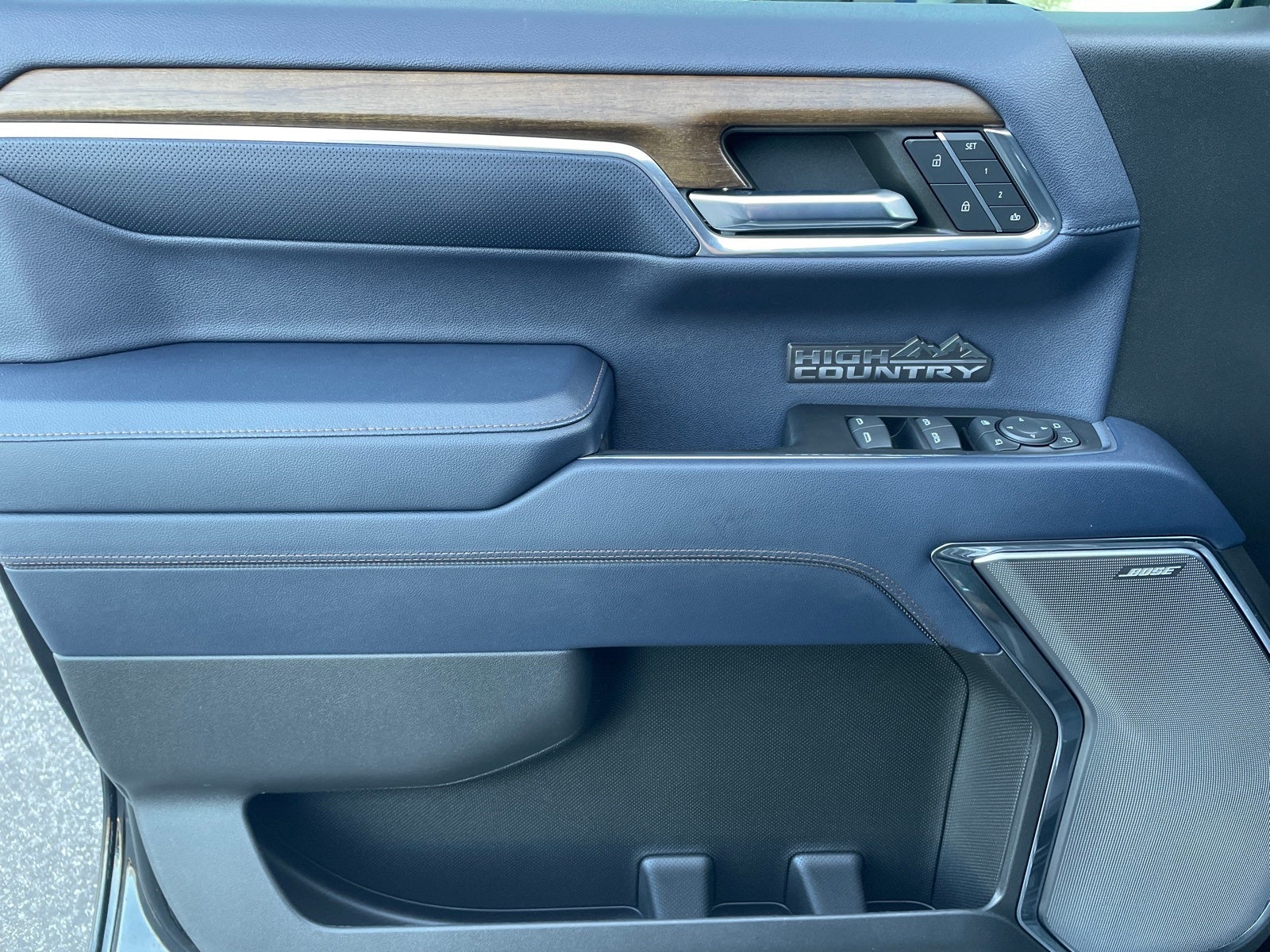 2024 Chevrolet Silverado 1500 High Country