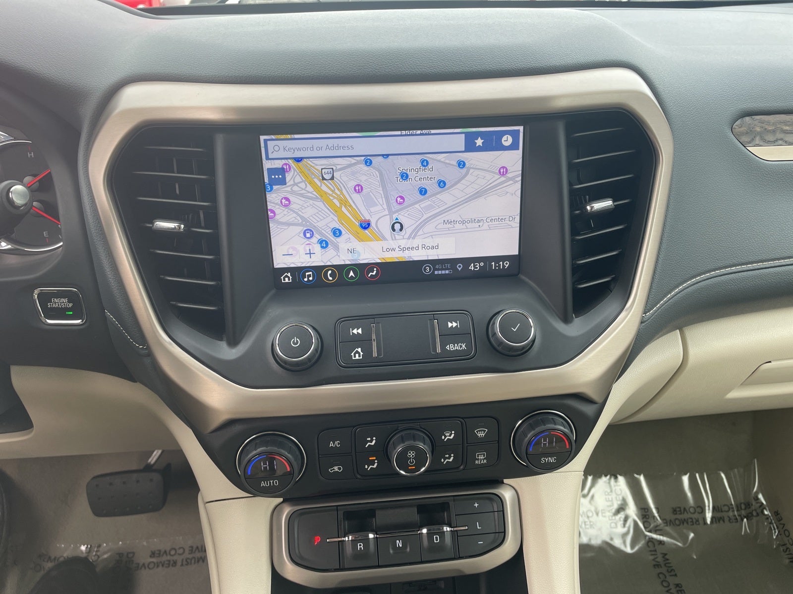 2023 GMC Acadia Denali