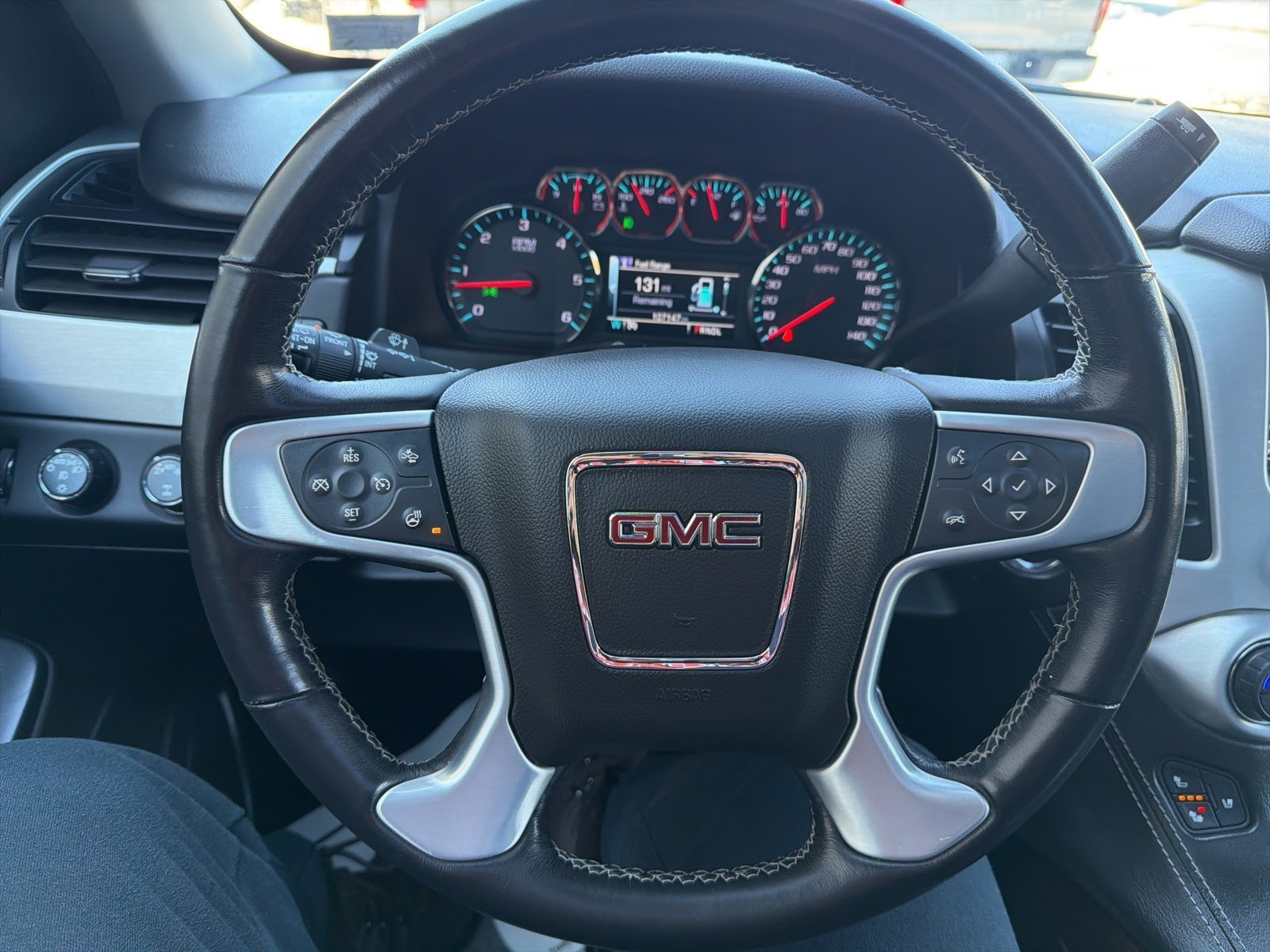2020 GMC Yukon SLT
