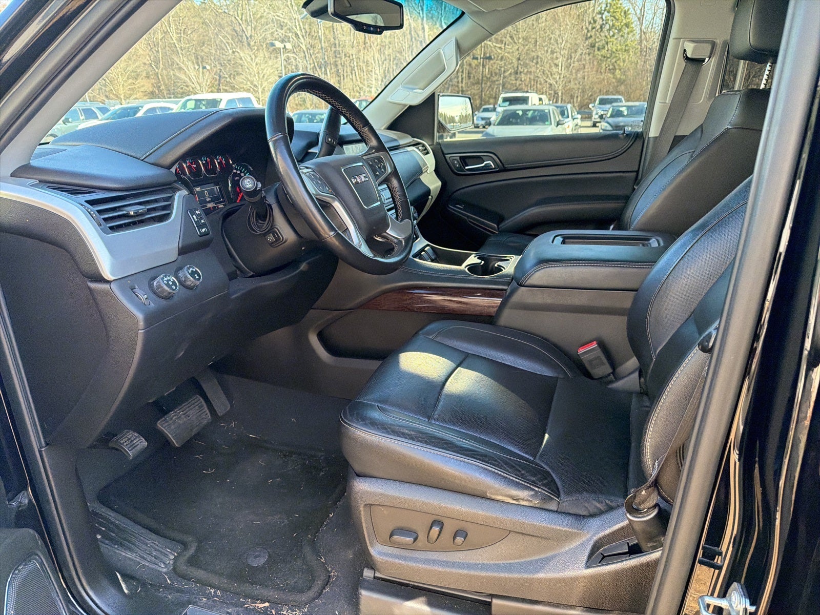 2020 GMC Yukon XL SLT