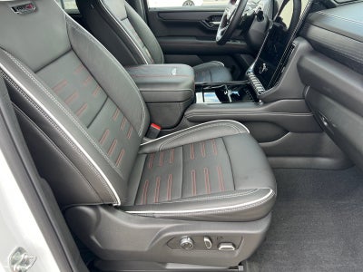 2025 GMC Yukon XL AT4 Ultimate