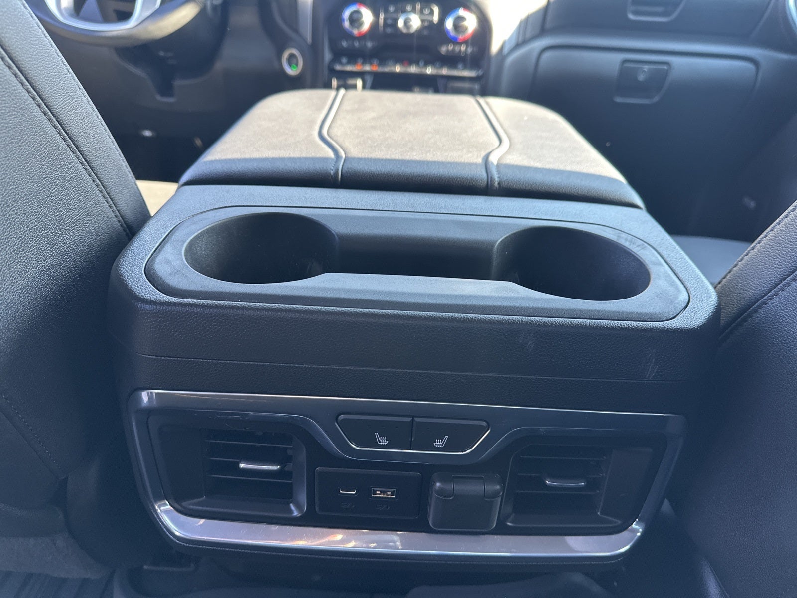 2023 GMC Sierra 2500HD SLT