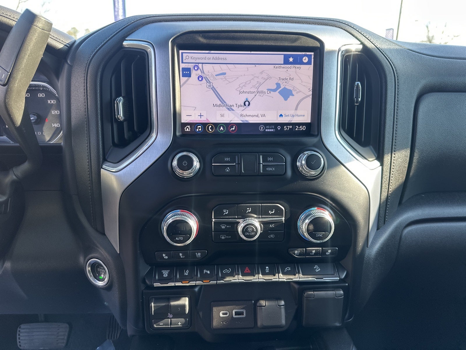 2023 GMC Sierra 2500HD SLT