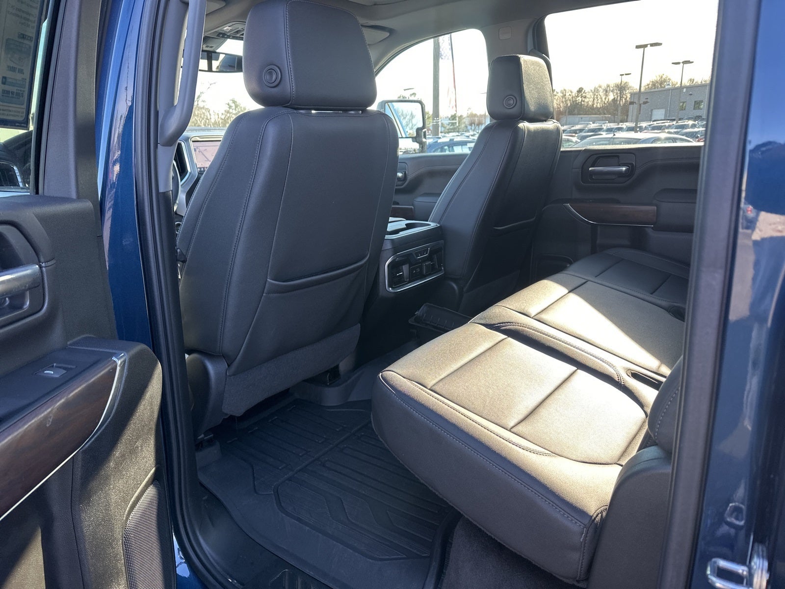 2023 GMC Sierra 2500HD SLT