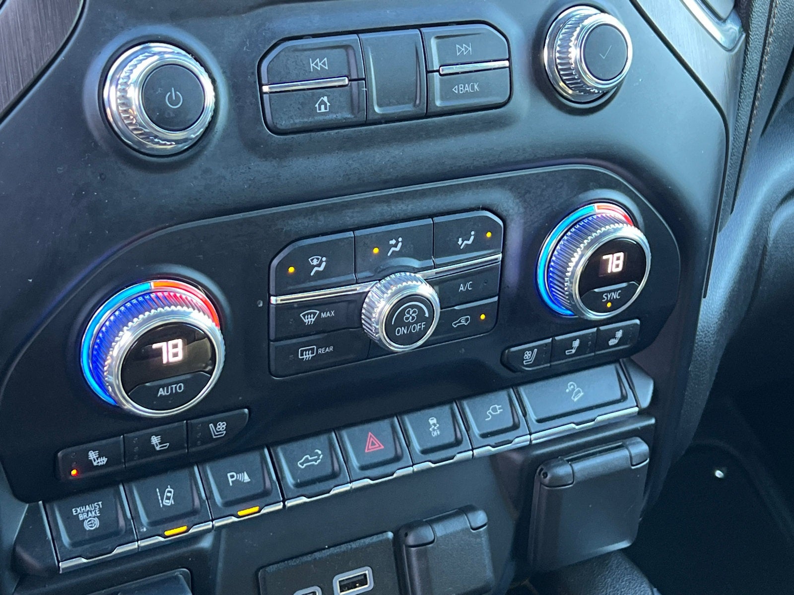 2022 GMC Sierra 2500HD AT4